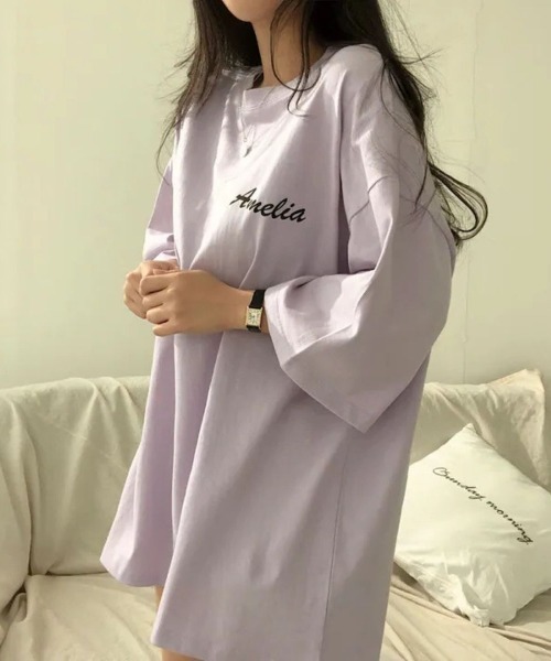 LETee(レティー)の「バックフォトプリントが目を惹く!ゆるっと着こなせるビッグシルエットTシャツ(Tシャツ/カットソー・レディース・パープル/ホワイト/グレー・FREE)」の5枚目の写真