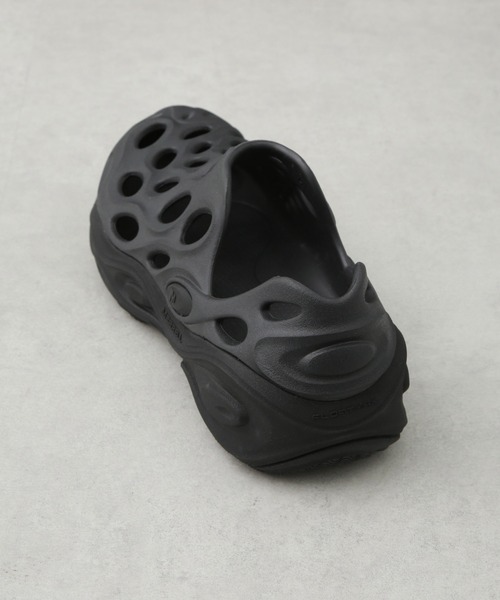 【スタイリッシュ】MERRELL サンダル ユニークスタイル 耐久性 MERRELL（メレル）の「MERRELL: HYDRO MOC サンダル（サンダル