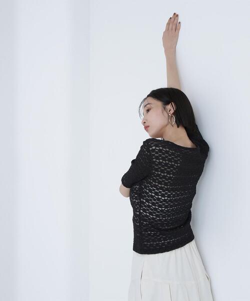 NATURAL BEAUTY BASIC（ナチュラルビューティーベーシック）の「◇ヘンリーネックレーストップス（Tシャツ/カットソー・レディース・マジェンタ/オフホワイト/ブラック・FREE）」の8枚目の写真