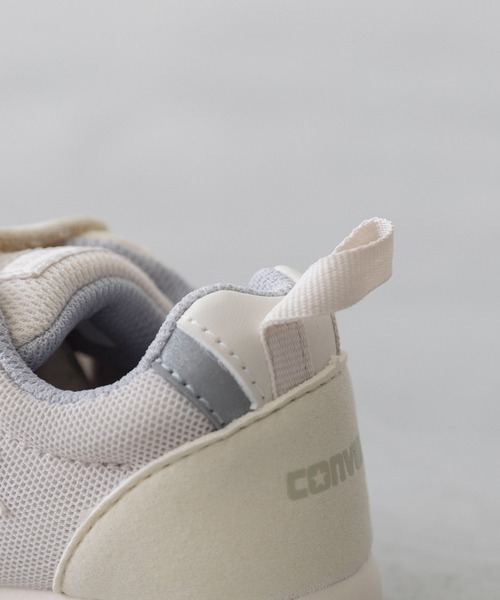 CONVERSE(コンバース)の「CONVERSE コンバース ロードスター RS ベビースニーカー(スニーカー・キッズ・オフホワイト/グリーン/ネイビー・13.0cm/14.0cm/15.0cm/15.5cm/16.0cm/16.5cm/17.0cm/13.5cm/14.5cm)」の7枚目の写真