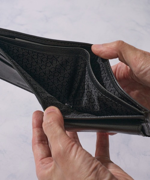 Calvin Klein/カルバンクライン】Billfold With Coin Pocket