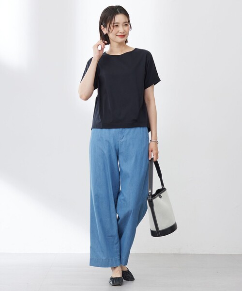J.PRESS Ladies(J.プレス レディス)の「【WEB限定カラーあり・洗える】コットンスムース フレンチスリーブ カットソー(Tシャツ/カットソー・レディース・イエロー系/ライトグレー系/ピンク系/ピーコックグリーン系/ネイビー系/ホワイト系/ダークブラウン系・SMALL)」の19枚目の写真
