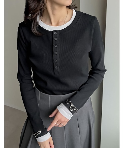 配色ヘンリーネックレイヤード風プルオーバー長袖トップス（Tシャツ