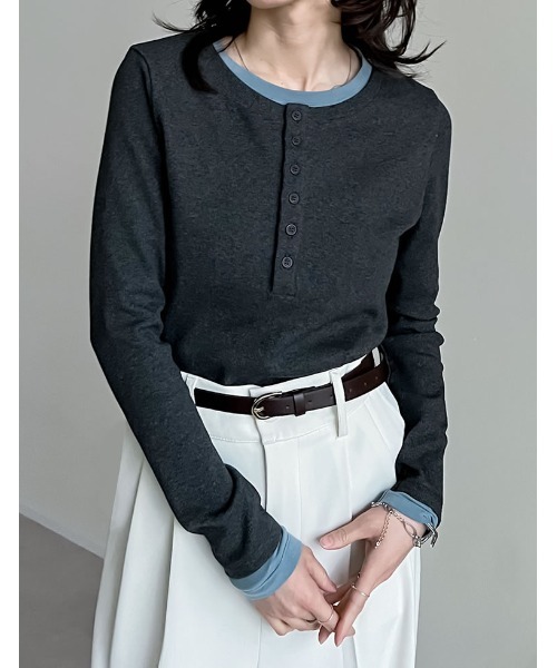 配色ヘンリーネックレイヤード風プルオーバー長袖トップス（Tシャツ