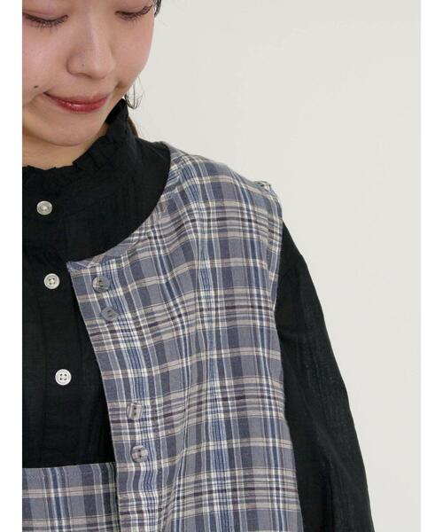新品未使用☆ベージュ☆ 【Cross×Linen】並びボタンベスト セール】【Cross×Linen】並びボタンベスト（ベスト）｜Samansa