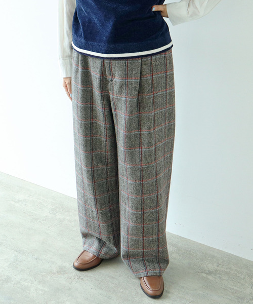 PAR ICI（パーリッシィ）の「英国羊毛 へリンボンチェック後ろゴムパンツ(セットアップ対応)（その他パンツ・レディース・カーキ/チャコールグレー・FREE）」の2枚目の写真