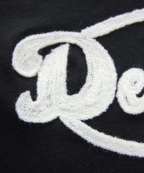 clear（クリア）の「刺繍ロゴチビT[着回し力抜群 大人 カジュアル 韓国ファッション]（Tシャツ/カットソー・レディース・オフホワイト/ホワイト×ブラック/ブラック・F）」の7枚目の写真