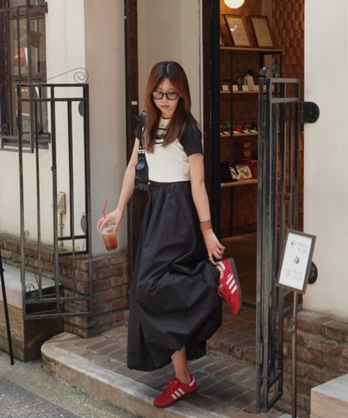 clear（クリア）の「刺繍ロゴチビT[着回し力抜群 大人 カジュアル 韓国ファッション]（Tシャツ/カットソー・レディース・オフホワイト/ホワイト×ブラック/ブラック・F）」の22枚目の写真