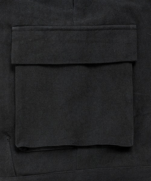 BALLAST ARK（バラストアーク）の「BALLAST ARK / バラストアーク：COTTON LINEN CARGO SHORTS：BA11-SP01[AST]（カーゴパンツ・メンズ・ブラック/アイボリー・M/L）」の6枚目の写真