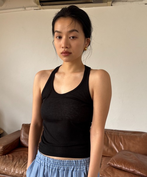 FUULLY STUDIO（フーリィーステューディオ）の「シアーホルターネックキャミ（タンクトップ・レディース・ライトグリーン/アイボリー/ブラック/ブルーグレー/チャコールグレー・FREE）」の3枚目の写真