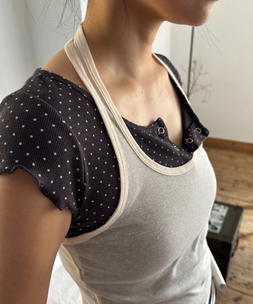 FUULLY STUDIO（フーリィーステューディオ）の「シアーホルターネックキャミ（タンクトップ・レディース・ライトグリーン/アイボリー/ブラック/ブルーグレー/チャコールグレー・FREE）」の8枚目の写真