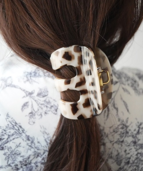 Port（ポート）の「【 Port / ポート 】 ラウンド シェイプ バンスクリップ #（バレッタ/ヘアクリップ・レディース・ホワイト/グリーン/レッド/モカ/ベージュ/ブラック/ライトブラウン/ブルー・FREE）」の11枚目の写真