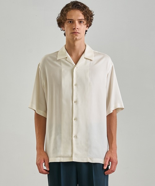 UNITED TOKYO(ユナイテッドトウキョウ)の「【残りわずか】HIGH TWIST CUPRA S/S オープンカラーシャツ |べた付き防止|梅雨対策|吸湿性|接触冷感|シルクタッチ|(シャツ/ブラウス・メンズ・ベージュ/オフホワイト/ダークグレー/グレイッシュベージュ/ブラック・1/2)」の22枚目の写真