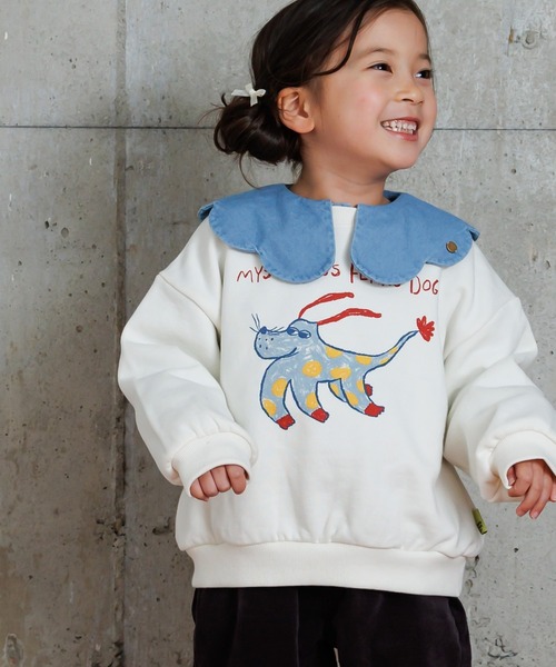 MAKE YOUR DAY（メイクユアデイ）の「空飛ぶ犬プリント裏毛トレーナー■80～140cm（スウェット・キッズ・アイボリー/グレー・100/80/140/130/120/110/90）」の2枚目の写真