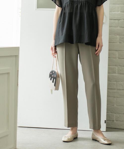 OPAQUE.CLIP（オペークドットクリップ）の「《丈が選べる/SS-LLサイズ》美脚ストレッチイージーテーパードパンツ/セットアップ対応【防シワ/洗濯機洗い可/抗ピル】（その他パンツ・レディース・ブラウン系8/ネイビー/ブラック/キャメル・02/01/42/40/38/36/34/03）」の3枚目の写真