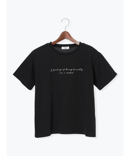 Te chichi TERRASSE(テチチテラス)の「【接触冷感】筆記体ロゴプリントTシャツ(Tシャツ/カットソー・レディース・オフホワイト/ブラック/グレー・F)」の3枚目の写真