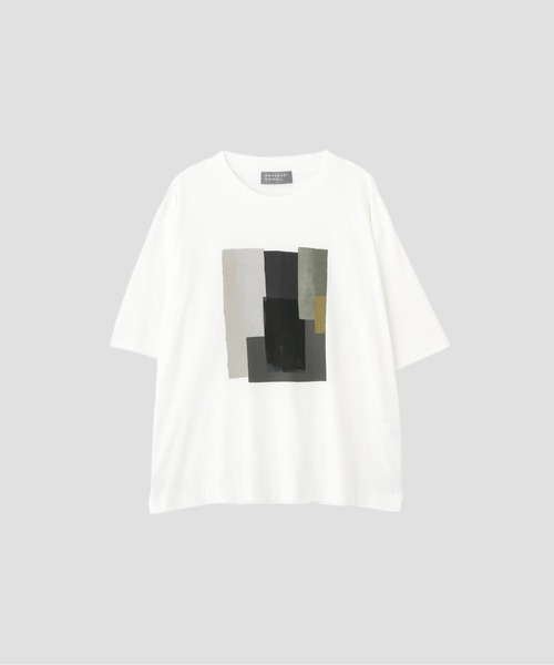 MARGARET HOWELL（マーガレットハウエル）の「COLLAGE PRINT COTTON  JERSEY（Tシャツ/カットソー・レディース・ブラック/ホワイト・2）」の5枚目の写真