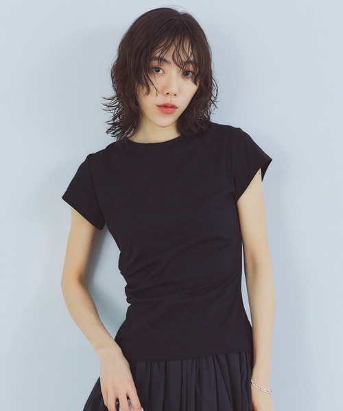 LIENCOEUR（リアンクール）の「サイドギャザーカットTシャツ（Tシャツ/カットソー・レディース・グレー/ブラック/ホワイト・FREE）」の5枚目の写真