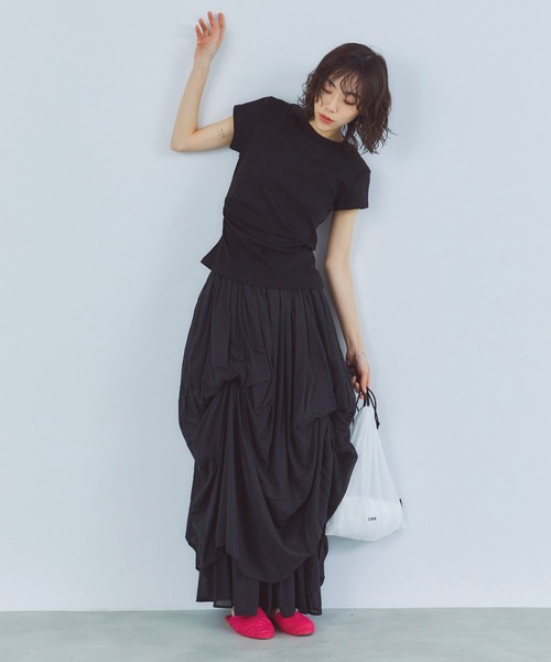LIENCOEUR（リアンクール）の「サイドギャザーカットTシャツ（Tシャツ/カットソー・レディース・グレー/ブラック/ホワイト・FREE）」の11枚目の写真