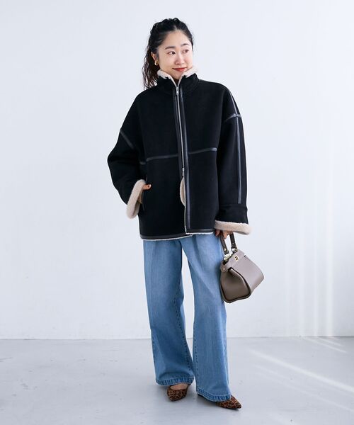 le.coeur blanc(ルクールブラン)の「タックワイドデニムパンツ(デニムパンツ・レディース・ブルー/サックスブルー・38/36)」の5枚目の写真