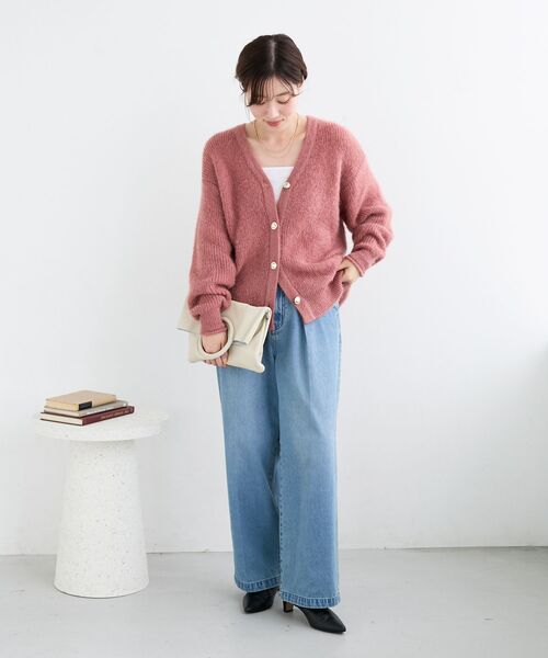 le.coeur blanc(ルクールブラン)の「タックワイドデニムパンツ(デニムパンツ・レディース・ブルー/サックスブルー・38/36)」の9枚目の写真