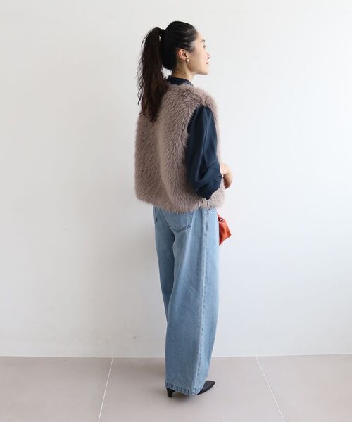 le.coeur blanc(ルクールブラン)の「タックワイドデニムパンツ(デニムパンツ・レディース・ブルー/サックスブルー・38/36)」の20枚目の写真