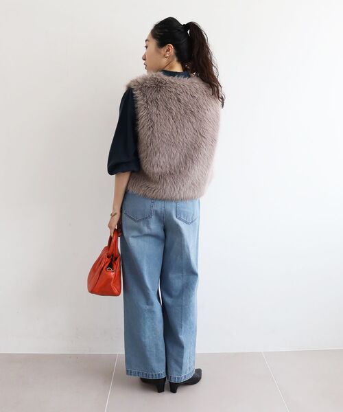 le.coeur blanc(ルクールブラン)の「タックワイドデニムパンツ(デニムパンツ・レディース・ブルー/サックスブルー・38/36)」の21枚目の写真