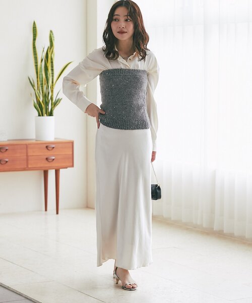 La boutique BonBon（ラブティックボンボン）の「【美人見えシャツ】ライトサテンシャツ（シャツ/ブラウス・レディース・オフホワイト/ライトベージュ・FREE）」の12枚目の写真