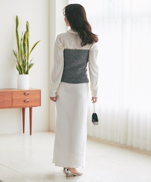 La boutique BonBon（ラブティックボンボン）の「【美人見えシャツ】ライトサテンシャツ（シャツ/ブラウス・レディース・オフホワイト/ライトベージュ・FREE）」の14枚目の写真