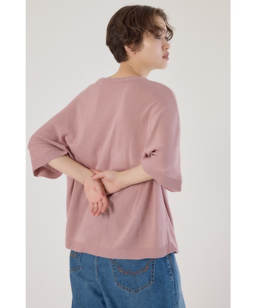 RODEO CROWNS WIDE BOWL(ロデオクラウンズワイドボウル)の「ルーズドルマンニットトップス(Tシャツ/カットソー・レディース・グリーン/オフホワイト/ブラック/ライトピンク・FREE)」の7枚目の写真