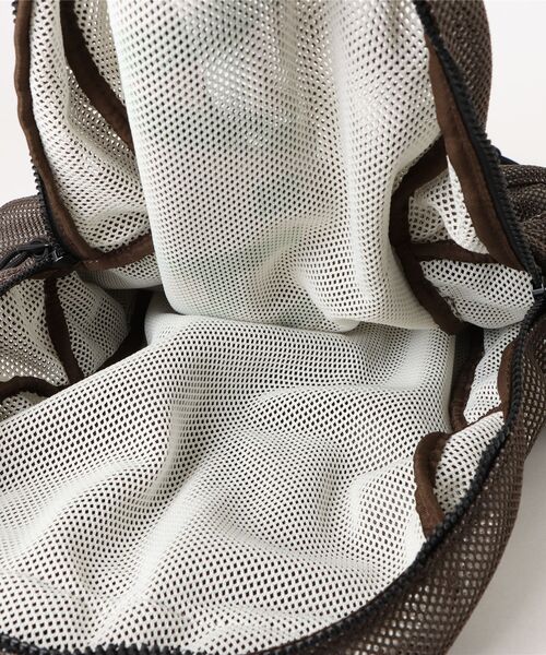 A.P.C.（アーペーセー）の「SAC A DOS TECH REBOUND（バックパック/リュック・メンズ・ブラック/ブラウン・ONESIZE）」の11枚目の写真