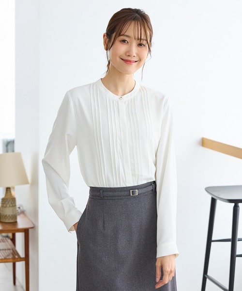 Honeys（ハニーズ）の「ピンタックブラウス（シャツ/ブラウス・レディース・スミクロ/ネイビー/ホワイト/ボルドー/グレイッシュベージュ・3L/L/LL/M/S）」の11枚目の写真