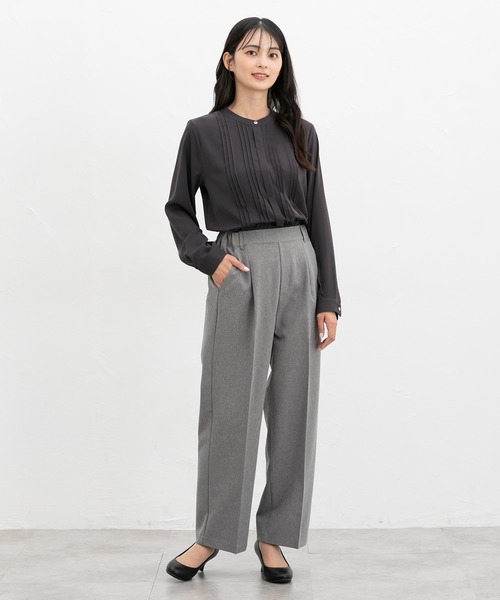 Honeys（ハニーズ）の「ピンタックブラウス（シャツ/ブラウス・レディース・スミクロ/ネイビー/ホワイト/ボルドー/グレイッシュベージュ・3L/L/LL/M/S）」の12枚目の写真