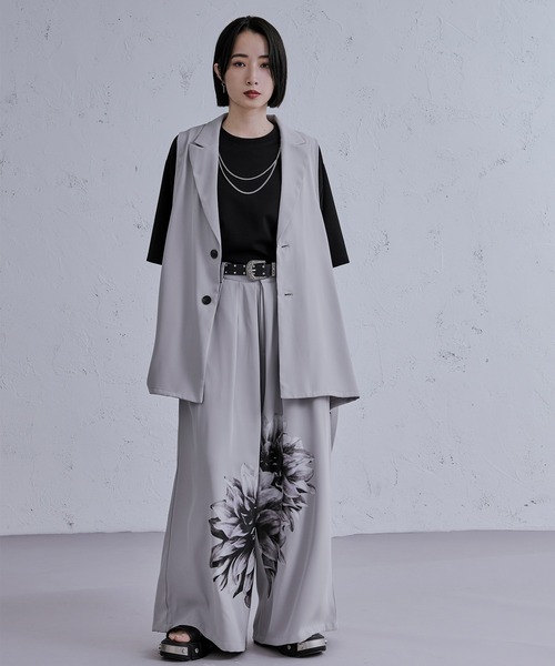 Ellno Loset(エルノロゼット)の「トロミテーラードジレ/SETUP対応(ベスト・メンズ・ブラック/ライトグレー・MEDIUM/LARGE)」の21枚目の写真