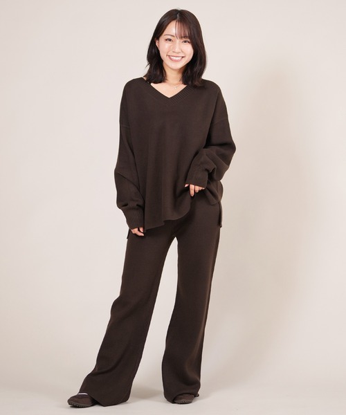 ムラサキスポーツ(ムラサキスポーツ)の「RIKKA FEMME/リッカファム Vネックニット セーター RF25FW13(ニット/セーター・レディース・グレー/ベージュ/ブラウン・FREE)」の10枚目の写真