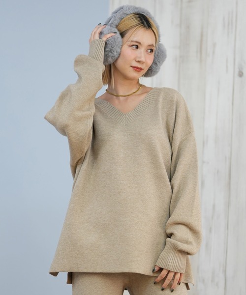 ムラサキスポーツ(ムラサキスポーツ)の「RIKKA FEMME/リッカファム Vネックニット セーター RF25FW13(ニット/セーター・レディース・グレー/ベージュ/ブラウン・FREE)」の16枚目の写真
