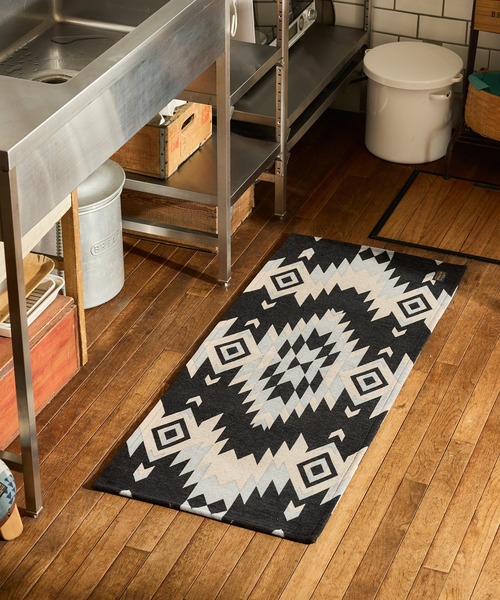 PENDLETON(ペンドルトン)の「PENDLETON/ペンドルトン キッチンミドルサイズマット MC002(ラグ/マット・レディース・ベージュ/ブラウン/ブラック・FREE)」の2枚目の写真