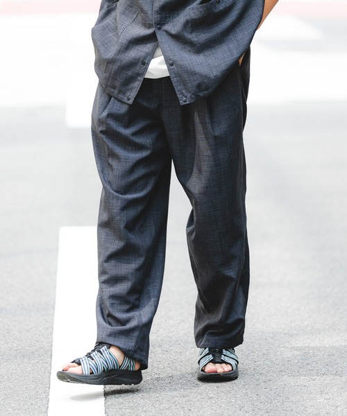 EKAL（エカル）の「『吸水速乾/UVカット/UR TECH』ハイツイストトラウザー（その他パンツ・メンズ・チャコール/グレー・LARGE/MEDIUM）」の2枚目の写真