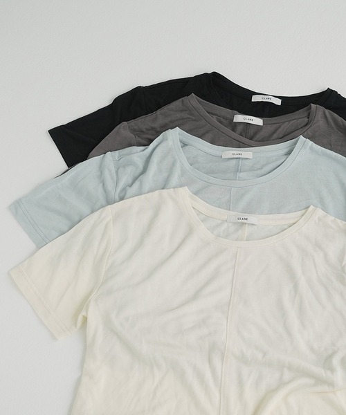 CLANE（クラネ）の「SOFT WIDE TOPS（Tシャツ/カットソー・レディース・チャコールグレー/ブラック/ブルー/アイボリー・1/2）」の4枚目の写真