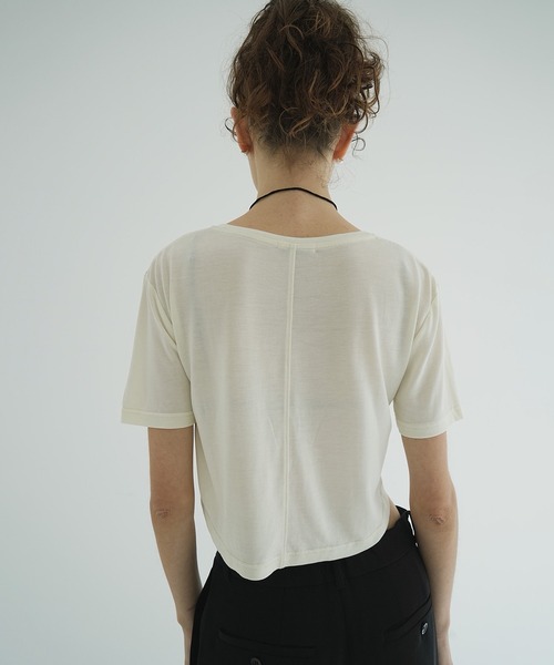 CLANE（クラネ）の「SOFT WIDE TOPS（Tシャツ/カットソー・レディース・チャコールグレー/ブラック/ブルー/アイボリー・1/2）」の14枚目の写真