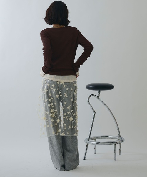 ELLEgirl（エルガール）の「フラワーモチーフラップスカート（スカート・レディース・アイボリー/ブラック・FREE）」の7枚目の写真