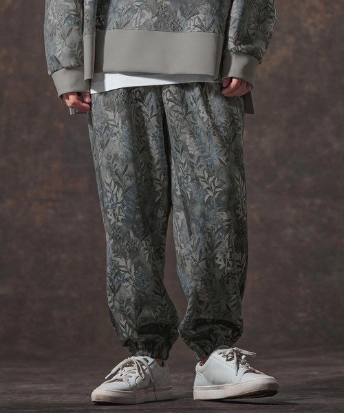 Jih Nunc（ジーヌンク）の「mp14001-リーフ総柄ポンチジョガーパンツ(JIH-R1135)（その他パンツ・メンズ・ベージュ/チャコール・S/L/M）」の11枚目の写真