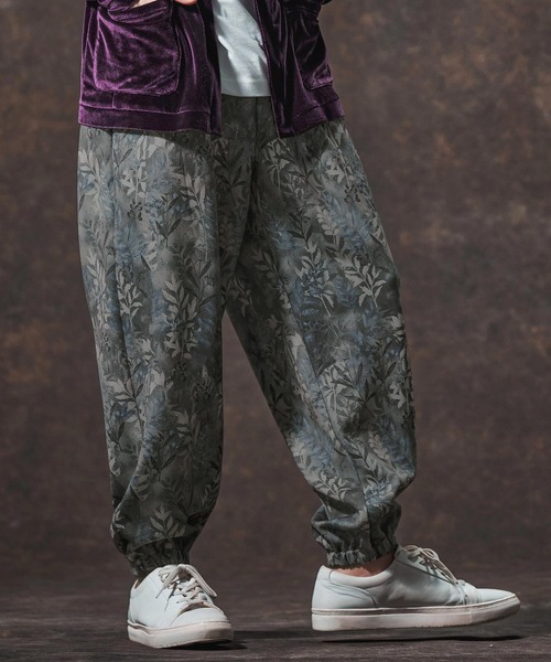 Jih Nunc（ジーヌンク）の「mp14001-リーフ総柄ポンチジョガーパンツ(JIH-R1135)（その他パンツ・メンズ・ベージュ/チャコール・S/L/M）」の12枚目の写真