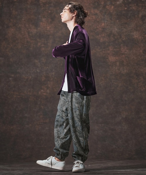 Jih Nunc（ジーヌンク）の「mp14001-リーフ総柄ポンチジョガーパンツ(JIH-R1135)（その他パンツ・メンズ・ベージュ/チャコール・S/L/M）」の16枚目の写真