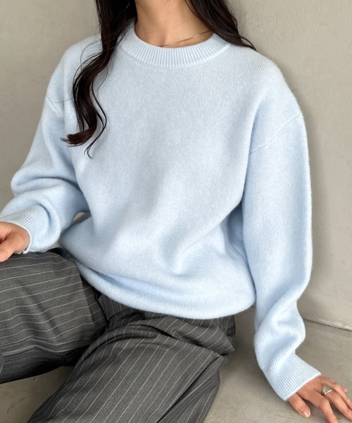CLEA(クレア)の「クルーネックニットプルオーバー(ニット/セーター・レディース・ピンク/ブラウン/ベージュ/ブルー/グレー/ブラック/アイボリー・FREE)」の6枚目の写真