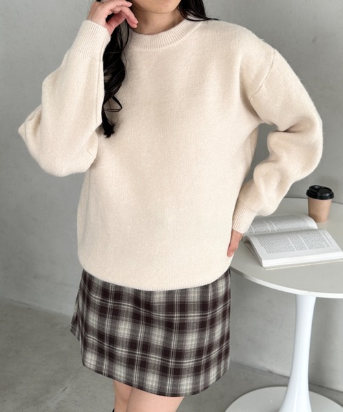 CLEA(クレア)の「クルーネックニットプルオーバー(ニット/セーター・レディース・ピンク/ブラウン/ベージュ/ブルー/グレー/ブラック/アイボリー・FREE)」の13枚目の写真