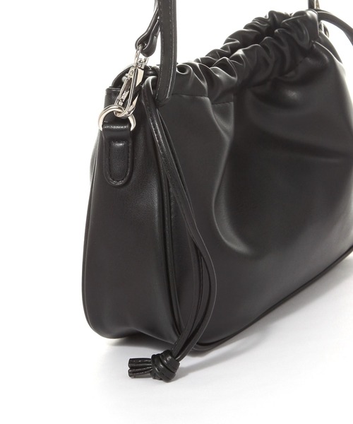 LEPSIM（レプシィム）の「ドロストスクエアバッグ　578196（ショルダーバッグ・レディース・ベージュ/ガンメタ/ブラック・ONE SIZE）」の9枚目の写真