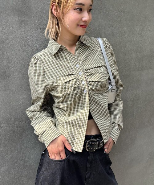 WHO'S WHO gallery(フーズフーギャラリー)の「パフスリーブギャザーブラウス(シャツ/ブラウス・レディース・ブラウン/グリーン/ネイビー・FREE)」の8枚目の写真