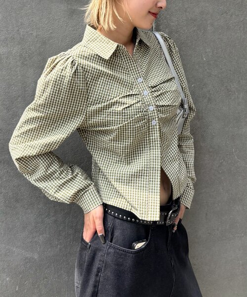 WHO'S WHO gallery(フーズフーギャラリー)の「パフスリーブギャザーブラウス(シャツ/ブラウス・レディース・ブラウン/グリーン/ネイビー・FREE)」の11枚目の写真