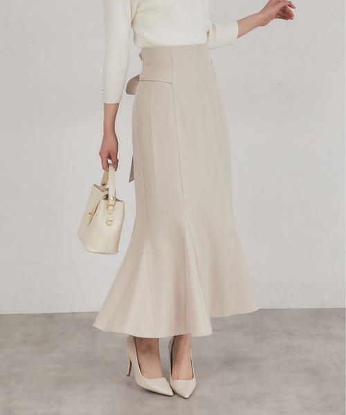 tocco closet(トッコ クローゼット)の「【S・Mサイズ展開】後ろリボン付きマーメイドスカート(スカート・レディース・ブラック/ブラウン/ベージュ・M/S)」の4枚目の写真